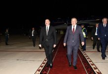 Президент Ильхам Алиев прибыл с визитом в Кыргызстан (ФОТО)