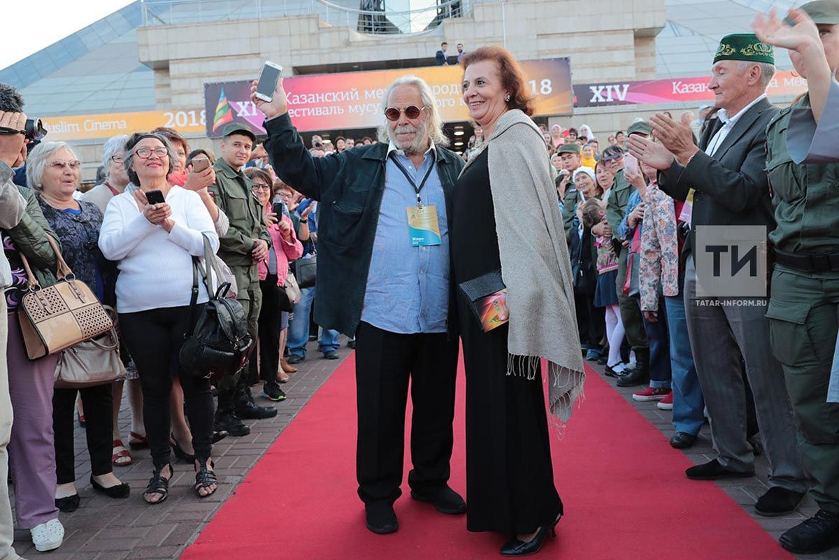 Огтай Миргасымов на Фестивале мусульманского кино в Казани – красная дорожка  (ВИДЕО, ФОТО)