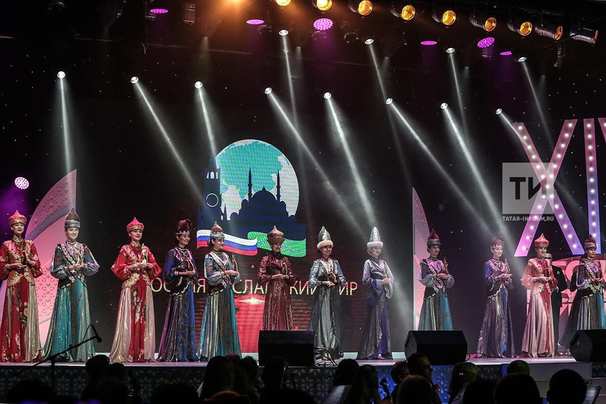 Огтай Миргасымов на Фестивале мусульманского кино в Казани – красная дорожка  (ВИДЕО, ФОТО)