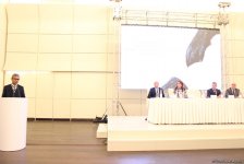 При поддержке Фонда Гейдара Алиева началась реализация проекта по усовершенствованию работы с бездомными собаками (ФОТО)