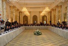 Ягуб Эйюбов: За 15 лет в экономику Азербайджана инвестированы $236 млрд (ФОТО)