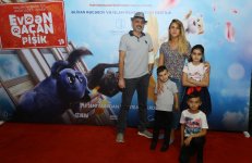 В Баку пытались поймать летающего кота (ВИДЕО, ФОТО)