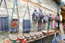 Путешествие в удивительный Лахыдж – от шапки Мономаха до Великого шелкового пути (ФОТО)