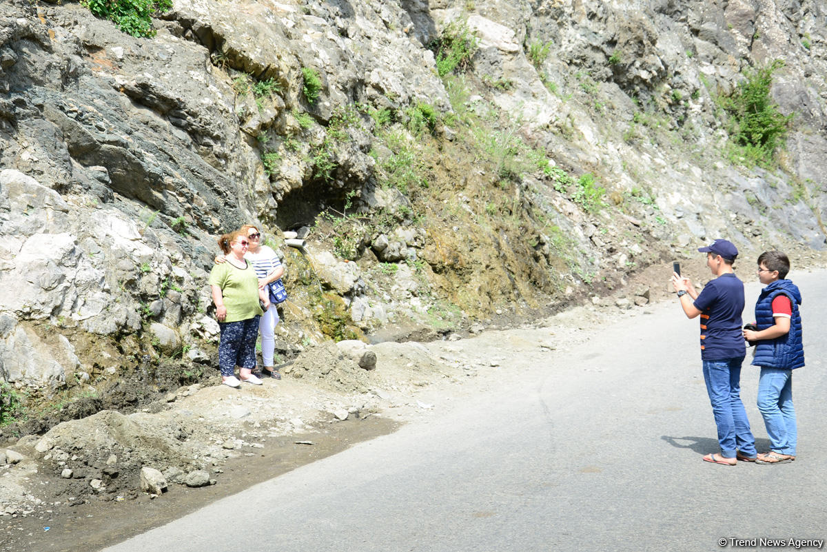 Путешествие в удивительный Лахыдж – от шапки Мономаха до Великого шелкового пути (ФОТО)