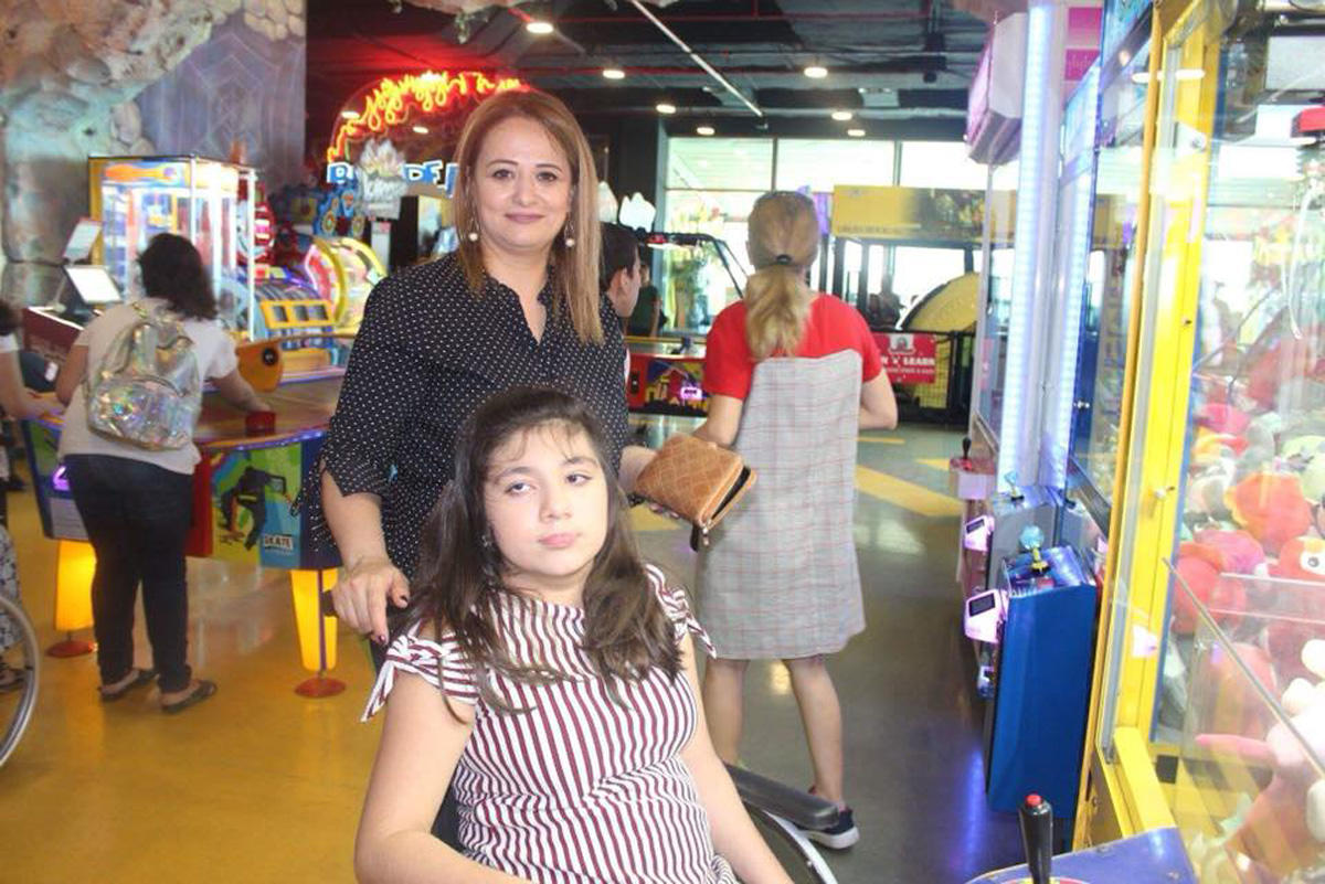 Дети готовятся ко Дню знаний в Азербайджане (ФОТО)