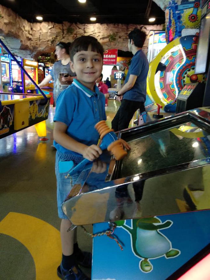 Дети готовятся ко Дню знаний в Азербайджане (ФОТО)