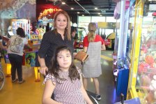 Дети готовятся ко Дню знаний в Азербайджане (ФОТО)