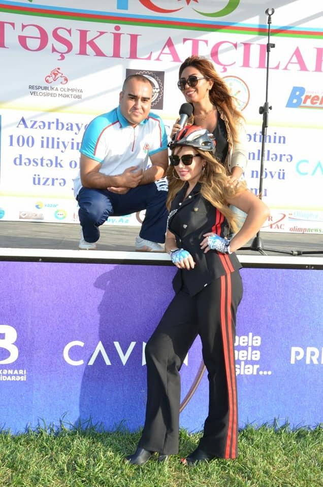 В Баку прошел велопробег среди аутистов и с участием звезд (ФОТО)