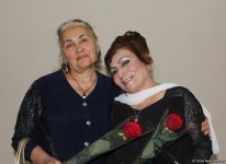 В Баку состоялось награждение театральных деятелей (ФОТО)