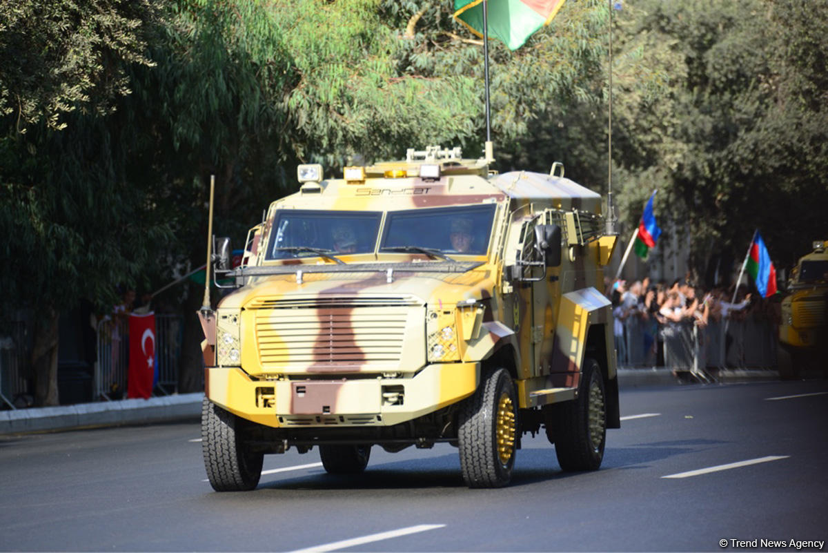 Парад, посвященный 100-летию освобождения Баку (ФОТОСЕССИЯ)