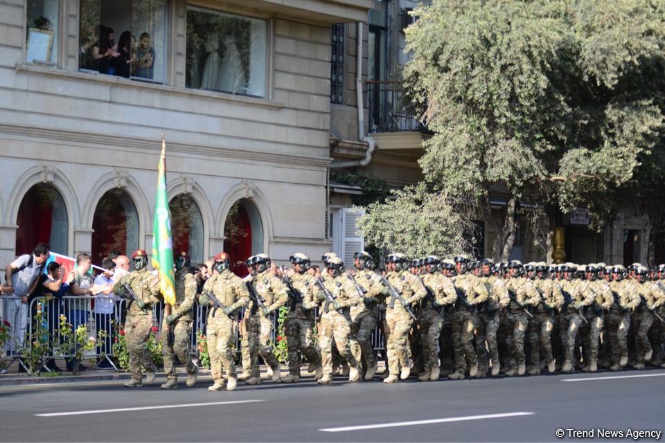 Парад, посвященный 100-летию освобождения Баку (ФОТОСЕССИЯ)