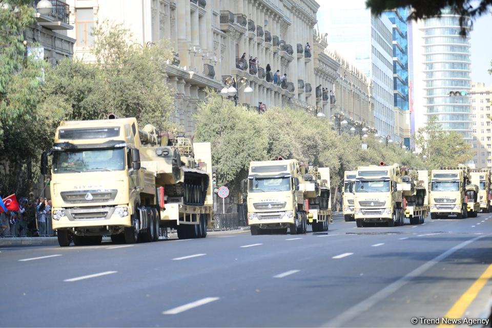 Парад, посвященный 100-летию освобождения Баку (ФОТОСЕССИЯ)
