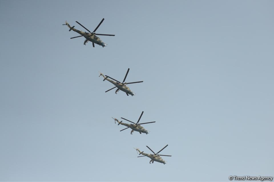 Парад, посвященный 100-летию освобождения Баку (ФОТОСЕССИЯ)