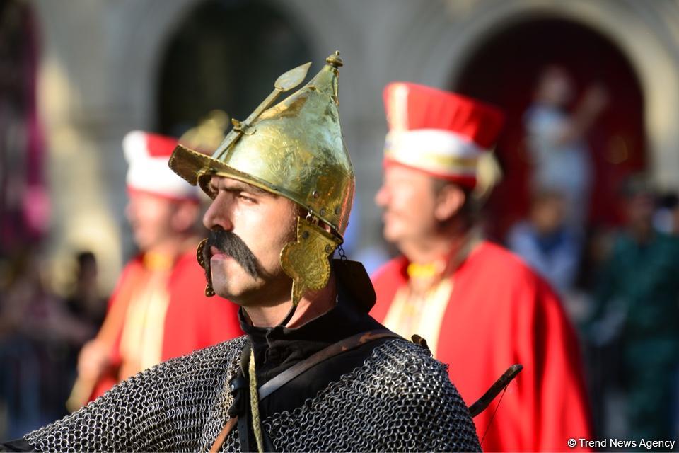 Парад, посвященный 100-летию освобождения Баку (ФОТОСЕССИЯ)