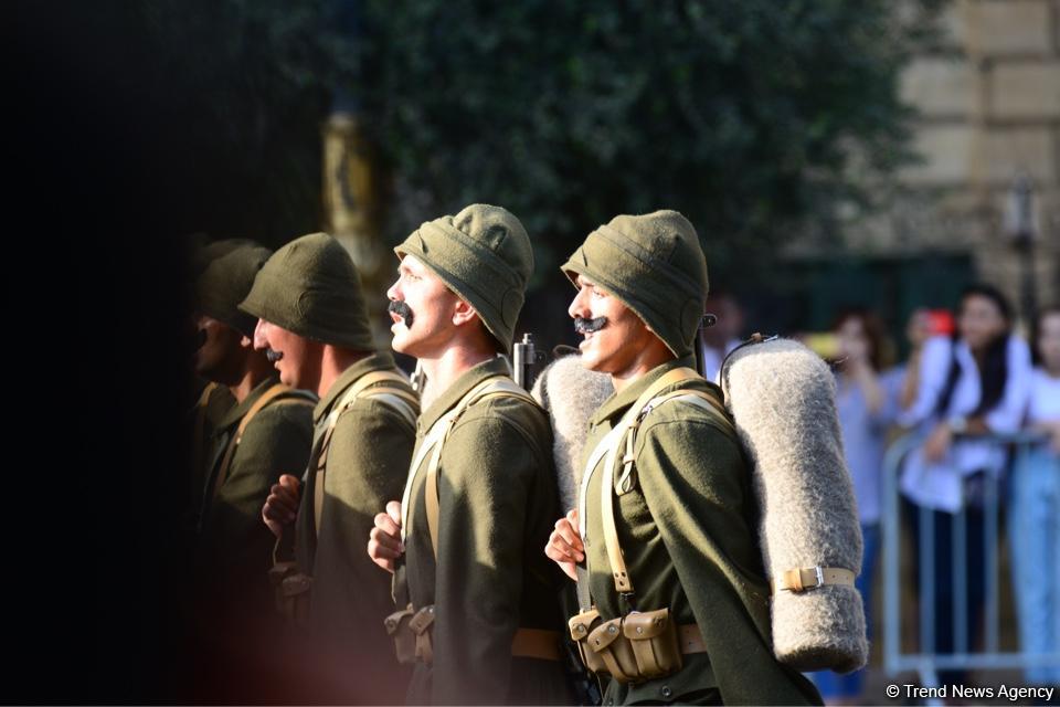 Парад, посвященный 100-летию освобождения Баку (ФОТОСЕССИЯ)