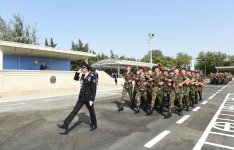 Президент Ильхам Алиев и Первая леди Мехрибан Алиева приняли участие в церемонии принятия присяги молодыми солдатами Службы государственной безопасности Азербайджана (ФОТО)