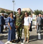 Президент Ильхам Алиев и Первая леди Мехрибан Алиева приняли участие в церемонии принятия присяги молодыми солдатами Службы государственной безопасности Азербайджана (ФОТО)