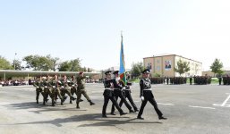 Президент Ильхам Алиев и Первая леди Мехрибан Алиева приняли участие в церемонии принятия присяги молодыми солдатами Службы государственной безопасности Азербайджана (ФОТО)