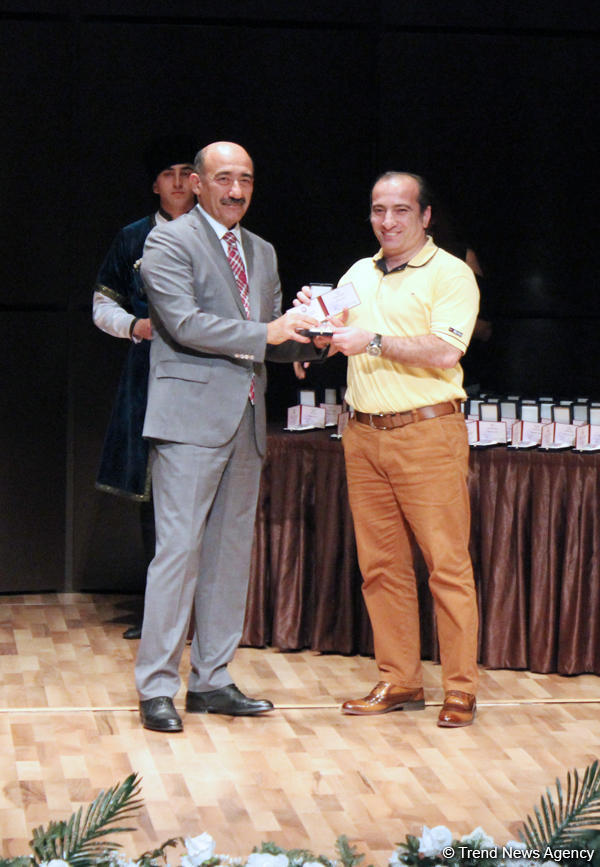 В Баку состоялась торжественная церемония награждения деятелей музыкальной культуры (ФОТО)