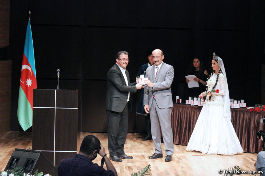 В Баку состоялась торжественная церемония награждения деятелей музыкальной культуры (ФОТО)