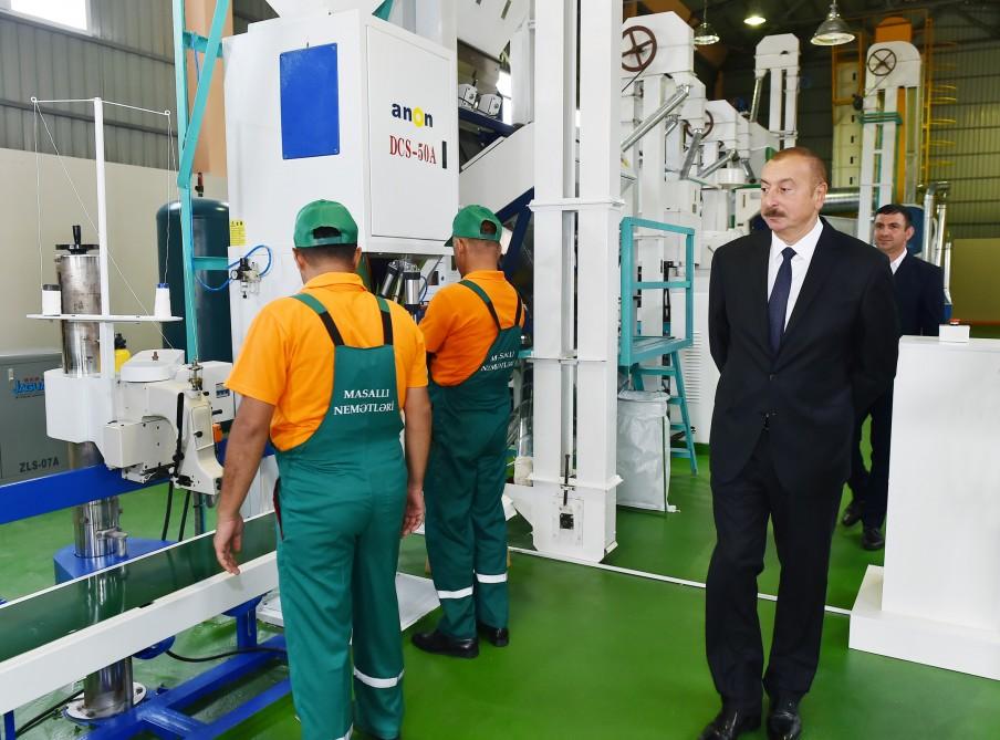 Президент Ильхам Алиев принял участие в открытии предприятия по переработке риса в Масаллы (ФОТО)