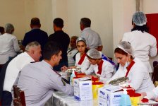 В Азербайджане проходят донорские акции по случаю дня Ашура )ФОТО)