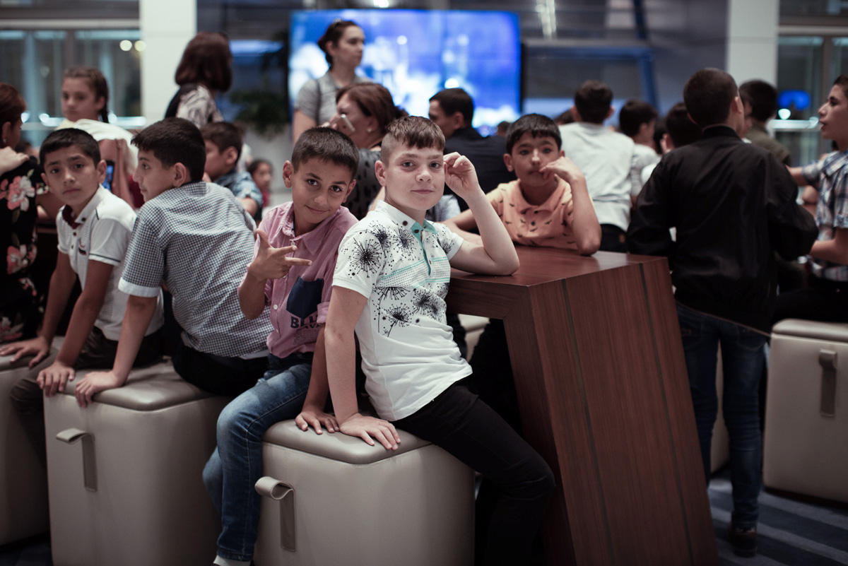 В Баку появился город-цирк! Потрясающее шоу Cirque Eloize из Канады   (ФОТО)