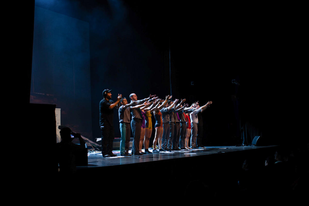 В Баку появился город-цирк! Потрясающее шоу Cirque Eloize из Канады   (ФОТО)