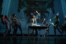 В Баку появился город-цирк! Потрясающее шоу Cirque Eloize из Канады   (ФОТО)