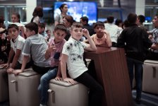 В Баку появился город-цирк! Потрясающее шоу Cirque Eloize из Канады   (ФОТО)