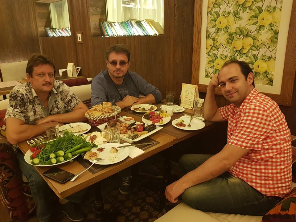 До бакинского песка так и не добрался, или Какие блюда понравились Владимиру Маркину (ФОТО)