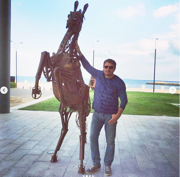 До бакинского песка так и не добрался, или Какие блюда понравились Владимиру Маркину (ФОТО)