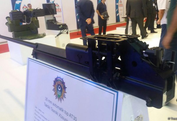 Азербайджан выпустил автоматическую пушку (ФОТО)