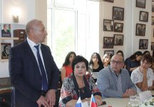 В Баку открылась фотовыставка, посвященная 100-летию Александра Солженицына (ФОТО)