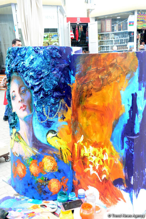 В рамках Фестиваля Насими стартовал фестиваль "Девичья башня" (ФОТО)