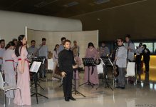 В рамках Фестиваля Насими в Азербайджанском музее ковра представлены древние ковры, возвращенные на родину (ФОТО)