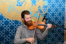 В рамках Фестиваля Насими представлен потрясающий музыкальный проект "Из семи дней" (ФОТО)