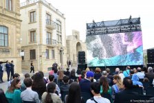 В рамках Фестиваля Насими представлен потрясающий музыкальный проект "Из семи дней" (ФОТО)