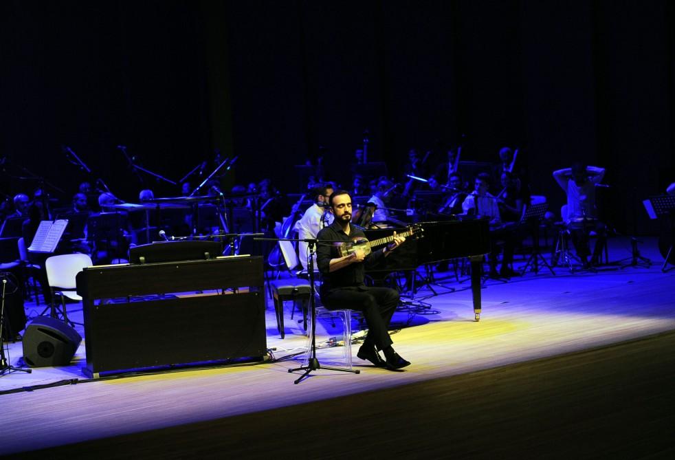 В Центре Гейдара Алиева прошел потрясающий вечер духовной музыки с участием всемирно известного Сами Юсуфа (ФОТО)