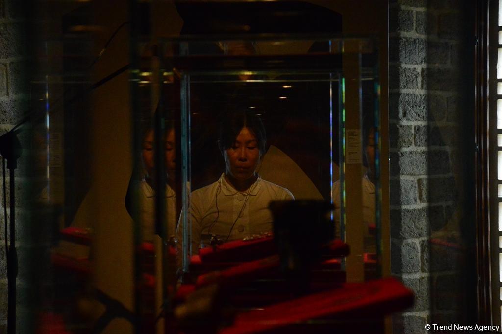 В рамках Фестиваля Насими представлен потрясающий музыкальный проект "Из семи дней" (ФОТО)