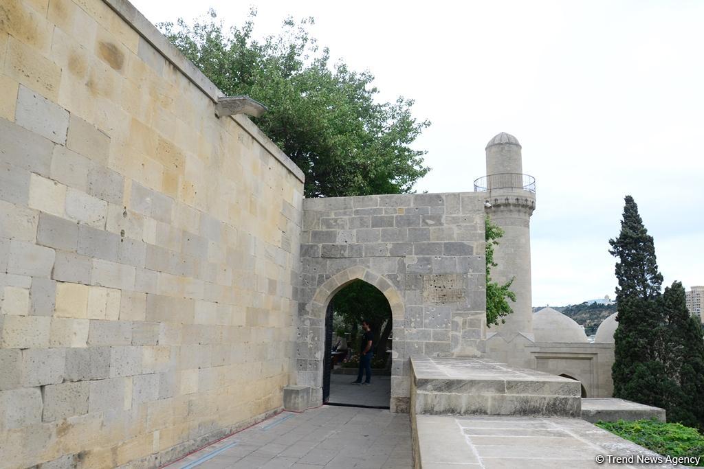 В рамках Фестиваля Насими представлен потрясающий музыкальный проект "Из семи дней" (ФОТО)