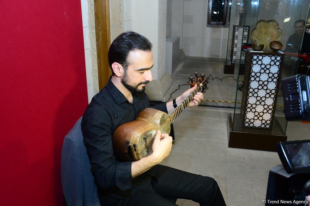 В рамках Фестиваля Насими представлен потрясающий музыкальный проект "Из семи дней" (ФОТО)