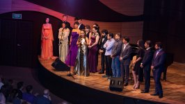 Захра Бадалбейли создает свою судьбу: Полные энергии чакры и бесконечное вдохновение (ВИДЕО, ФОТО)