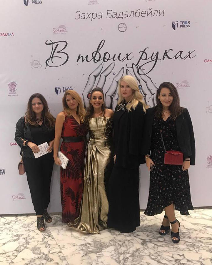 Захра Бадалбейли создает свою судьбу: Полные энергии чакры и бесконечное вдохновение (ВИДЕО, ФОТО)