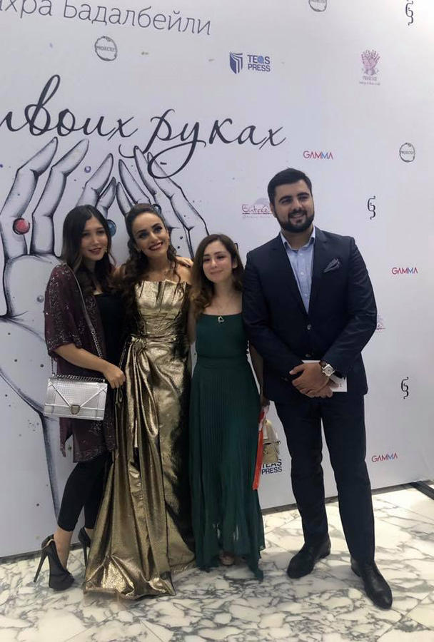 Захра Бадалбейли создает свою судьбу: Полные энергии чакры и бесконечное вдохновение (ВИДЕО, ФОТО)