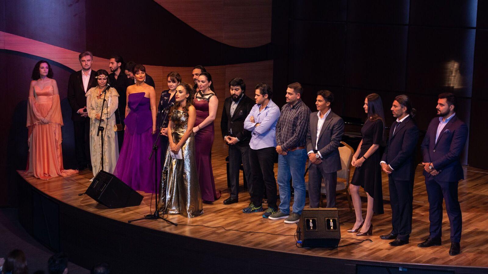 Захра Бадалбейли создает свою судьбу: Полные энергии чакры и бесконечное вдохновение (ВИДЕО, ФОТО)