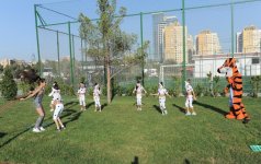 Вице-президент Фонда Гейдара Алиева Лейла Алиева приняла участие в мероприятии, посвященном Всемирному дню защиты животных (ФОТО)