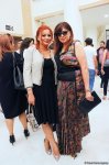 В Баку на гала-вечере упустили из рук миллионную птицу и разрушили редкую статую  (ВИДЕО, ФОТО)