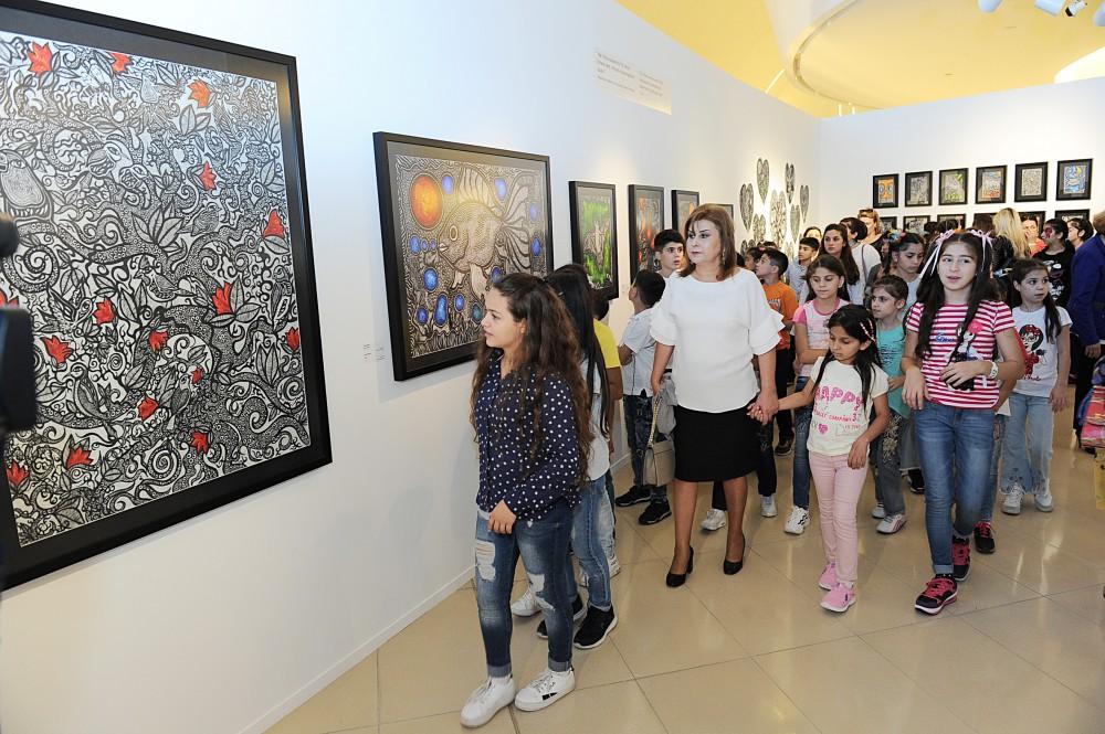 Вице-президент Фонда Гейдара Алиева Лейла Алиева приняла участие в мероприятии, посвященном Всемирному дню защиты животных (ФОТО)