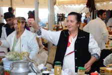 В Баку проходит очередная ярмарка меда (ФОТОРЕПОРТАЖ)